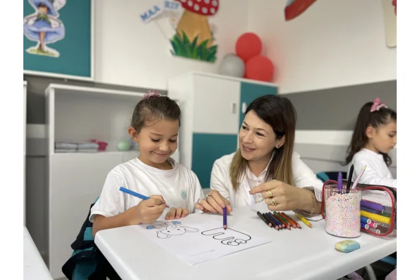Arnavutluk Maarif Okulları